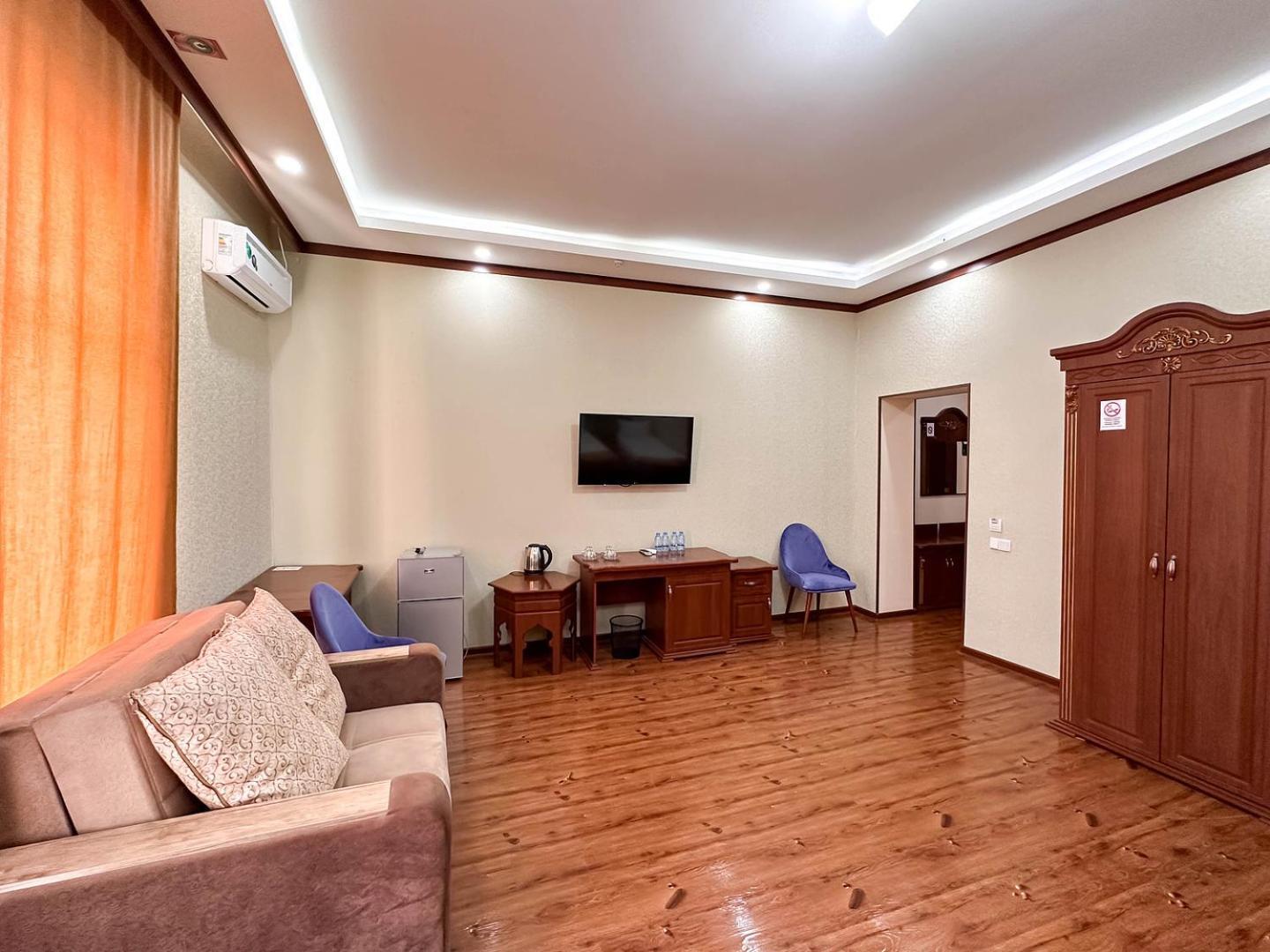 Hotel Khiva Palace Экстерьер фото
