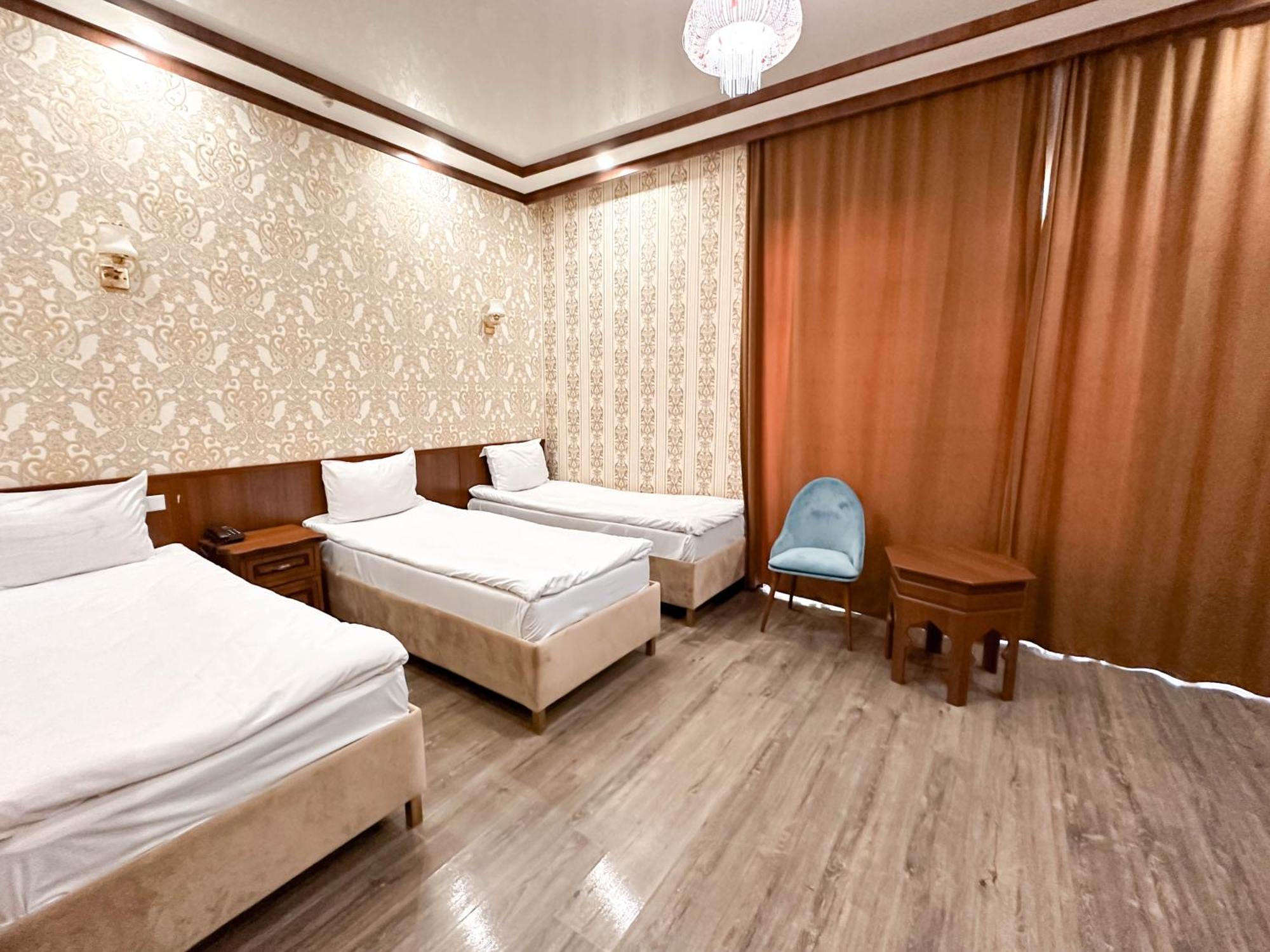 Hotel Khiva Palace Экстерьер фото