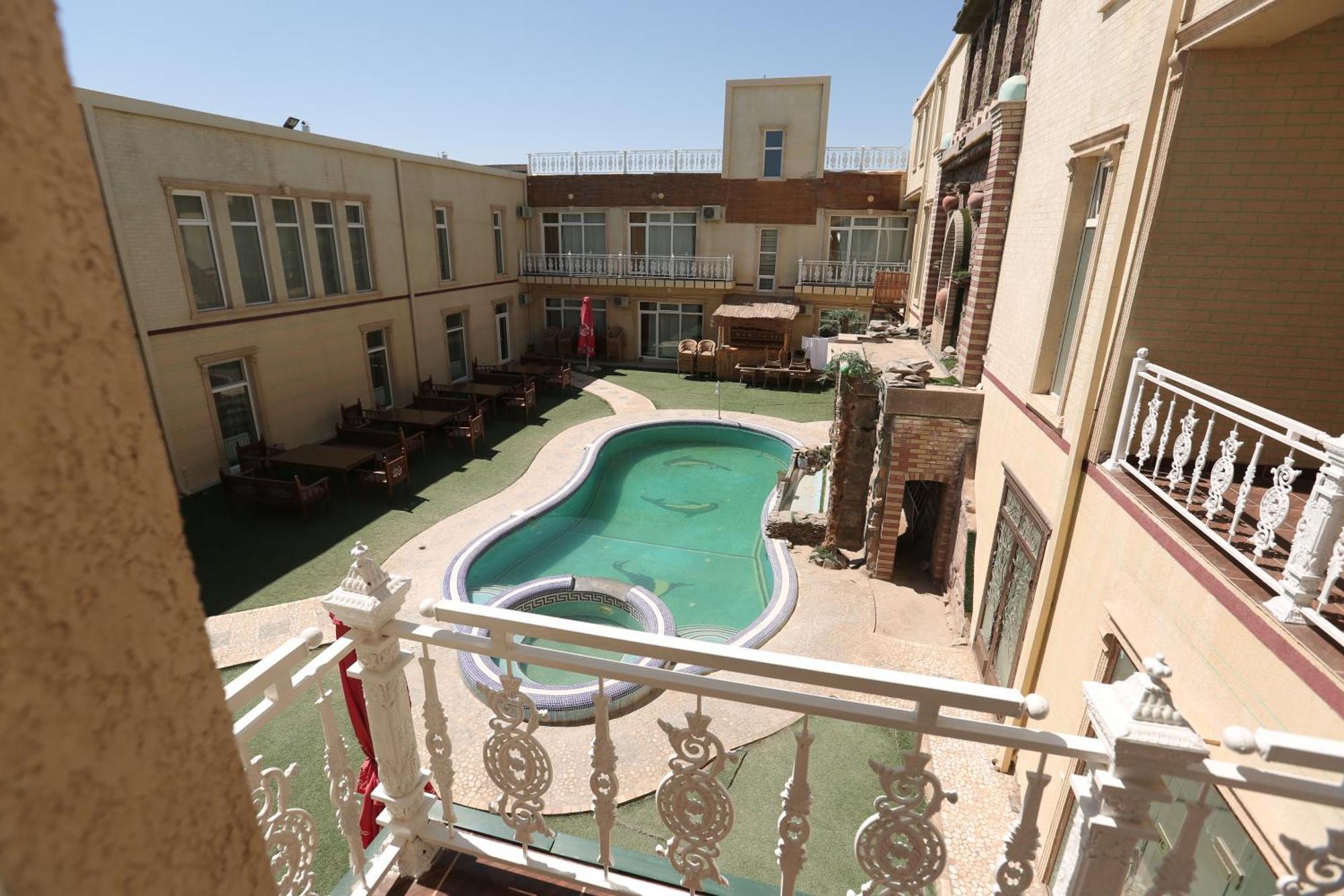 Hotel Khiva Palace Экстерьер фото